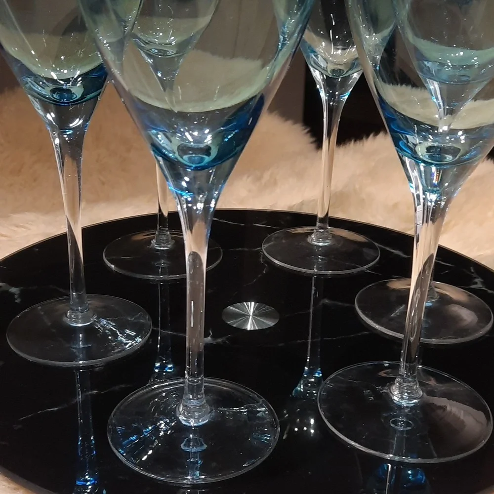 set  of 6 blue azure wine glasses - Picture 4 of 6